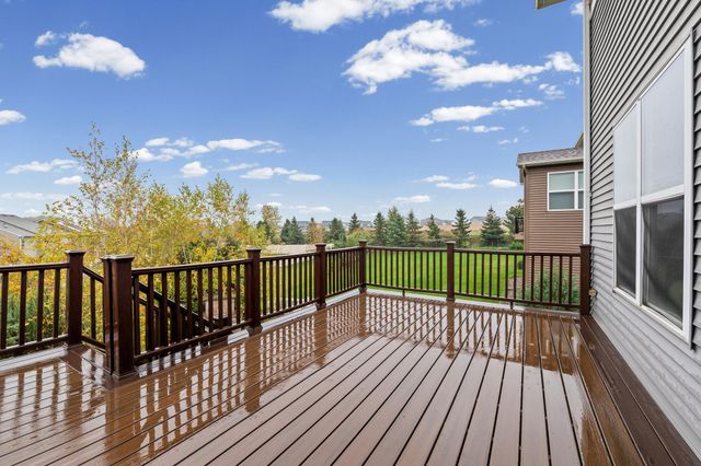 18072 Hyde Park Avenue, Lakeville, MN 55044