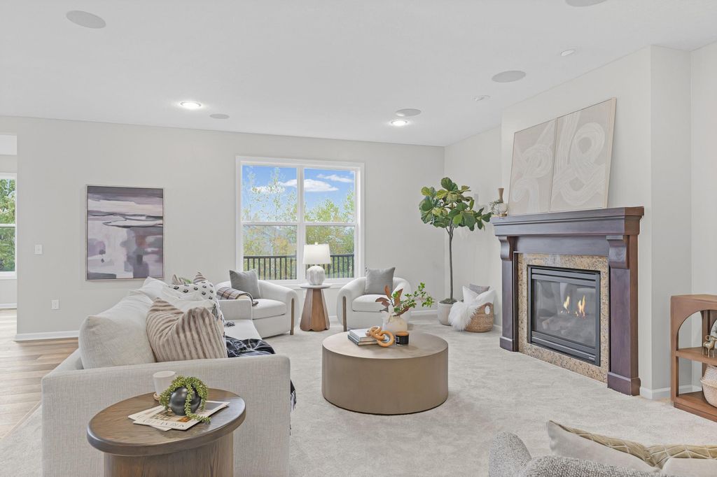 18072 Hyde Park Avenue, Lakeville, MN 55044 — photo 3