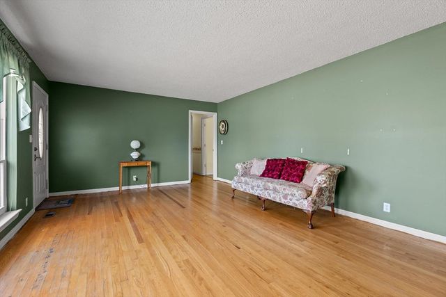 99 Battlewood Dr, Ft Oglethorpe, GA 30742