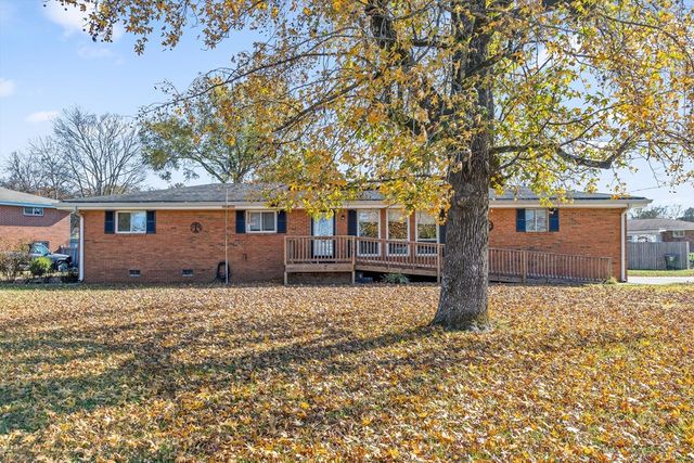 99 Battlewood Dr, Ft Oglethorpe, GA 30742