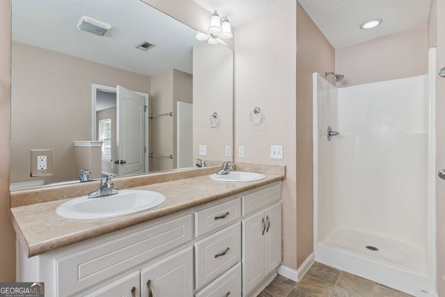 138 Cedar Circle Drive, Kingsland, GA 31548