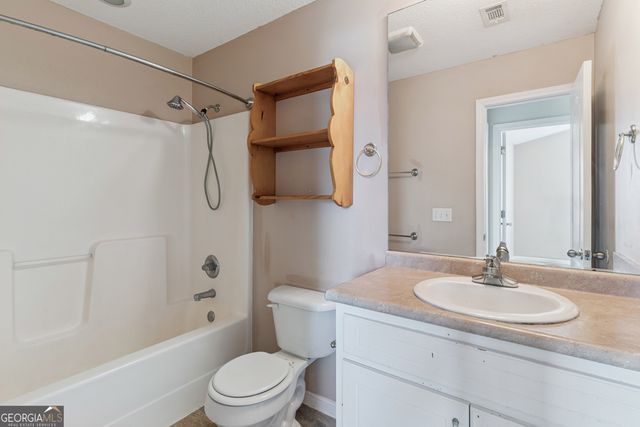 138 Cedar Circle Drive, Kingsland, GA 31548