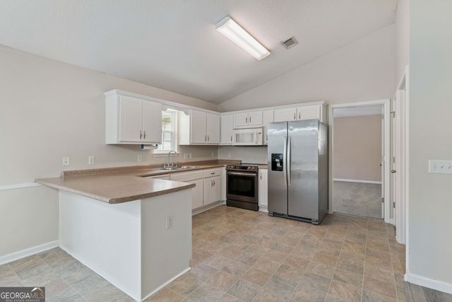 138 Cedar Circle Drive, Kingsland, GA 31548