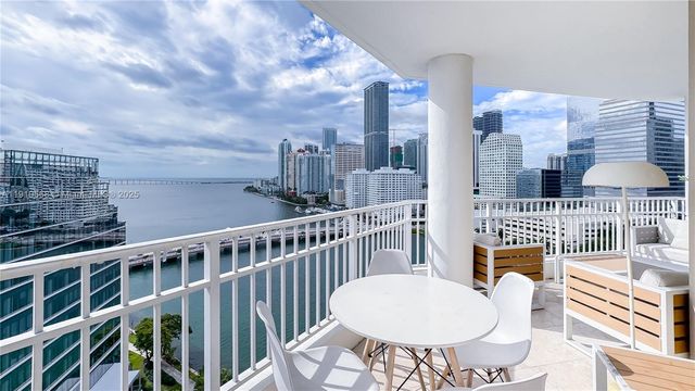 701 Brickell Key Blvd 1912, Miami, FL 33131