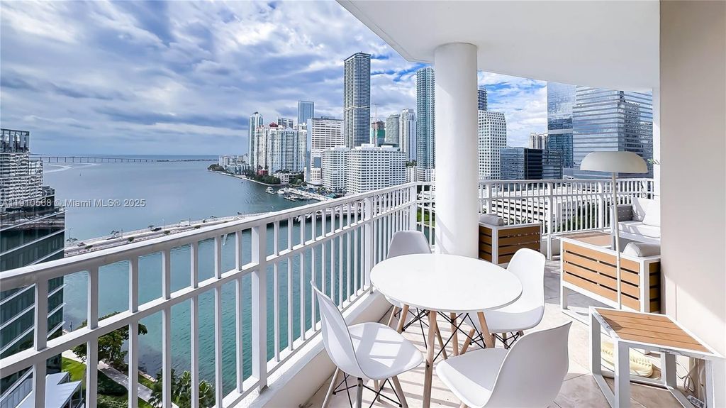 701 Brickell Key Blvd 1912, Miami, FL 33131