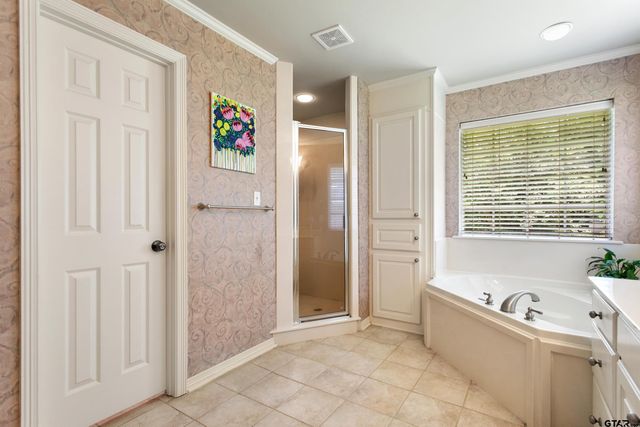 4005 Chapel Woods Blvd, Tyler, TX 75707