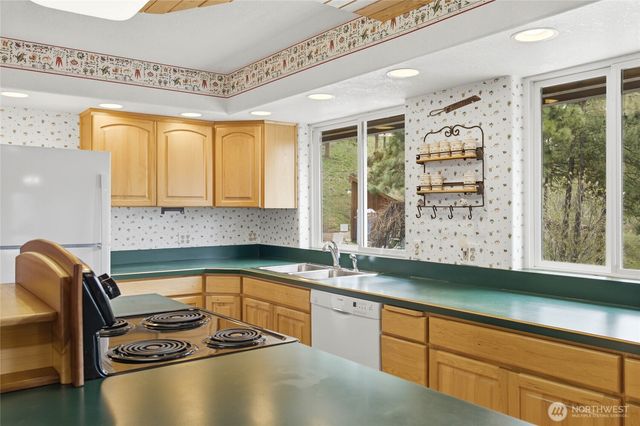 4639 Sky Meadows Road, Cashmere, WA 98815