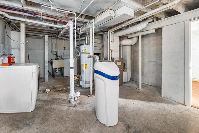 183 E MCWILLIAMS STREET, Fond Du Lac, WI 54935