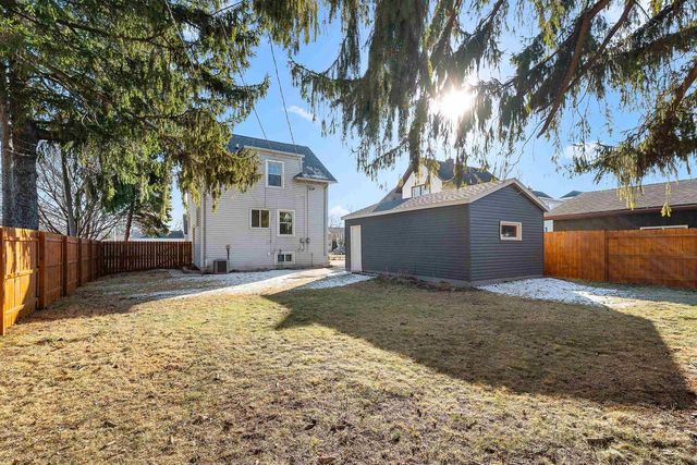 183 E MCWILLIAMS STREET, Fond Du Lac, WI 54935