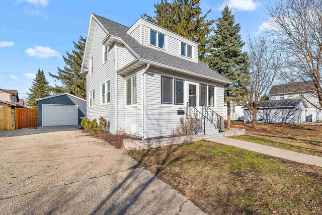 183 E MCWILLIAMS STREET, Fond Du Lac, WI 54935
