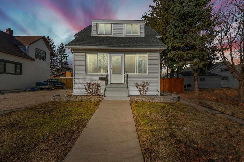 183 E MCWILLIAMS STREET, Fond Du Lac, WI 54935