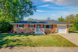 4762 Hollyview Drive, Vermilion, OH 44089