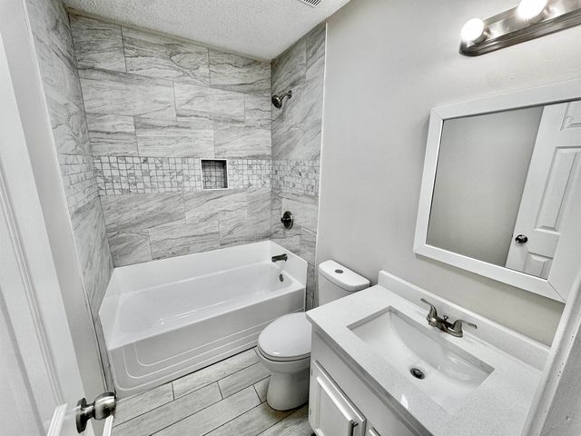 6400 KERRVILLE-ROSEMARK RD, Millington, TN 38053