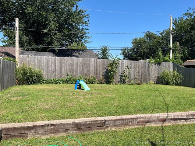 1535 S Atlanta Avenue, Tulsa, OK 74104