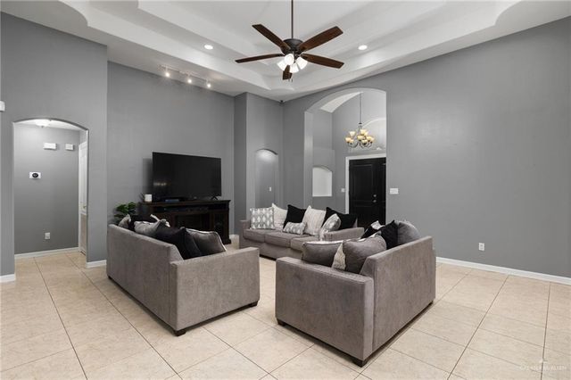 21019 Uresti Street, Edinburg, TX 78542