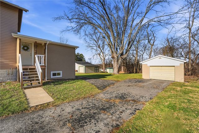 1013 Becker St, New Castle, PA 16101