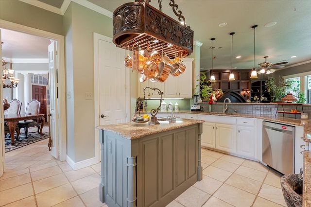 5133 Sealands Lane, Fort Worth, TX 76116