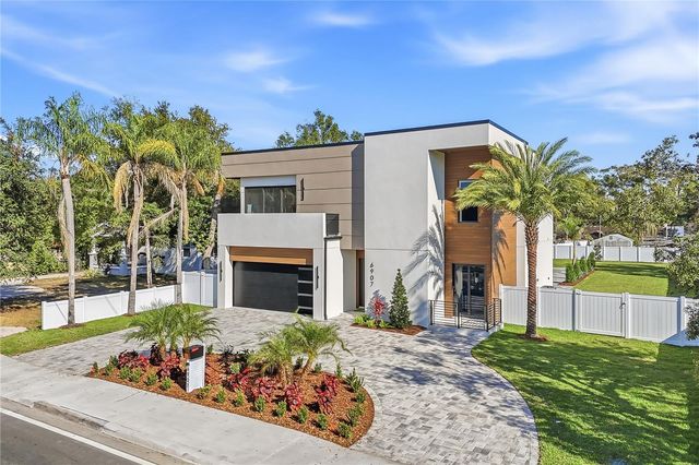 6907 N BOULEVARD, Tampa, FL 33604