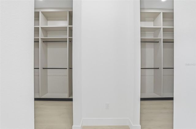 6907 N BOULEVARD, Tampa, FL 33604