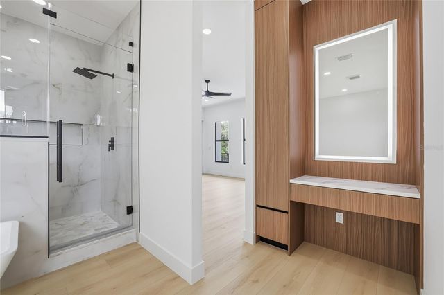 6907 N BOULEVARD, Tampa, FL 33604