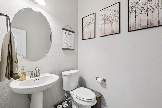 207 Wild Pecan LOOP, Buda, TX 78610