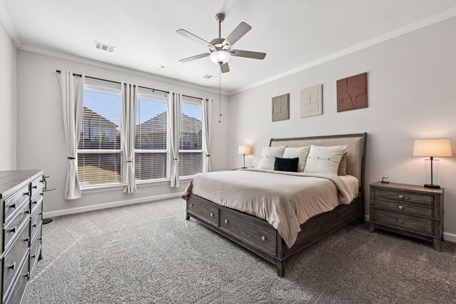 207 Wild Pecan LOOP, Buda, TX 78610