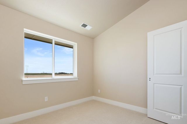 340 E Mayfield Springs Blvd, Mayfield, ID 83761