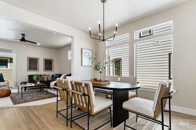 340 E Mayfield Springs Blvd, Mayfield, ID 83761