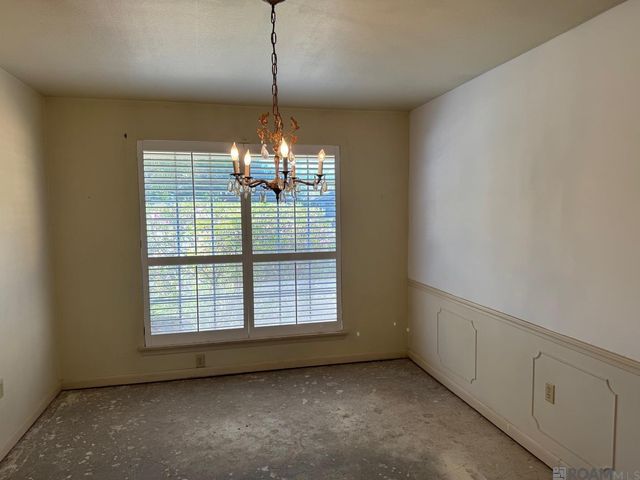 10525 Rondo Ave, Baton Rouge, LA 70815