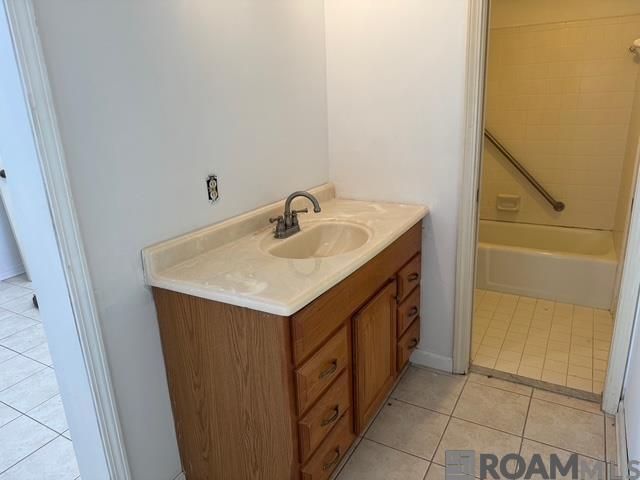 10525 Rondo Ave, Baton Rouge, LA 70815