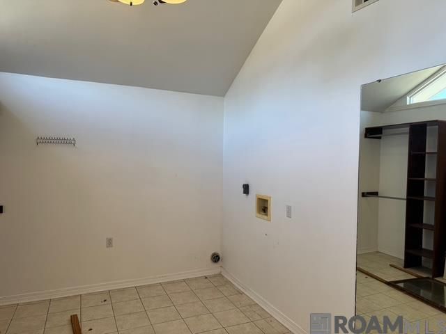 10525 Rondo Ave, Baton Rouge, LA 70815