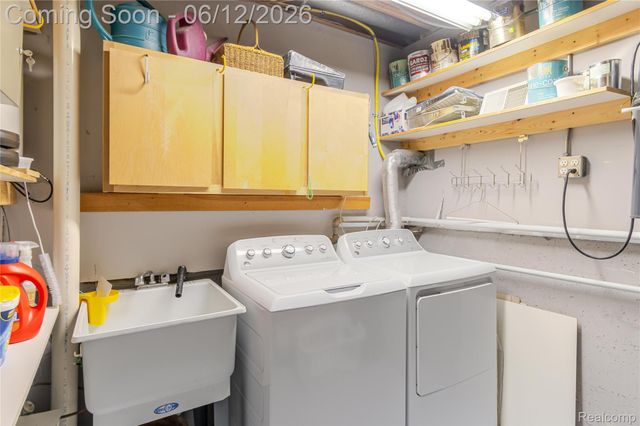 234 Lyn Anne Court, Ann Arbor, MI 48103