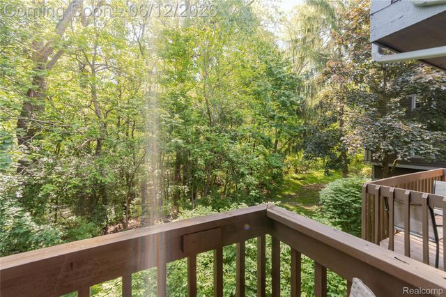 234 Lyn Anne Court, Ann Arbor, MI 48103