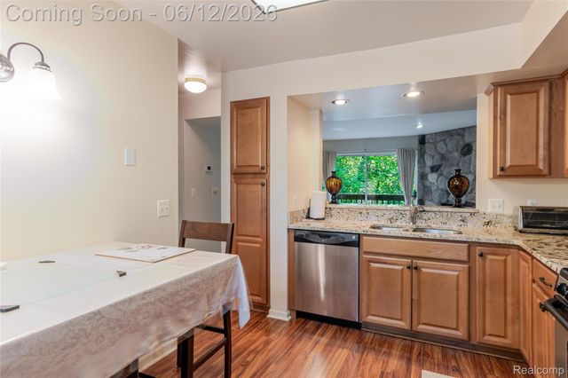 234 Lyn Anne Court, Ann Arbor, MI 48103