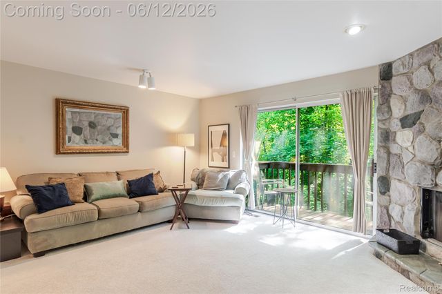 234 Lyn Anne Court, Ann Arbor, MI 48103