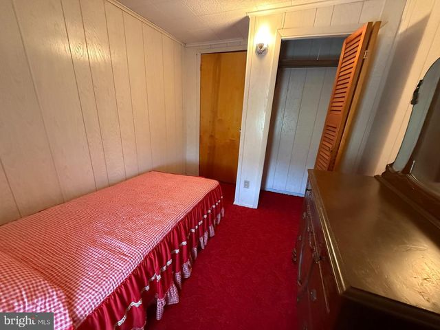 596 OLD 209 RD, Tamaqua, PA 18252
