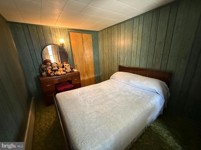 596 OLD 209 RD, Tamaqua, PA 18252