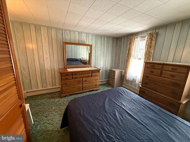 596 OLD 209 RD, Tamaqua, PA 18252