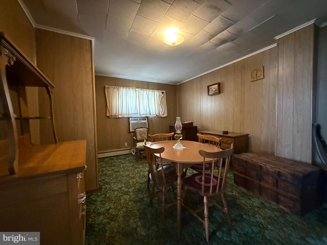 596 OLD 209 RD, Tamaqua, PA 18252