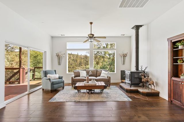 5025 Lafaille Ln, Greenwood, CA 95635