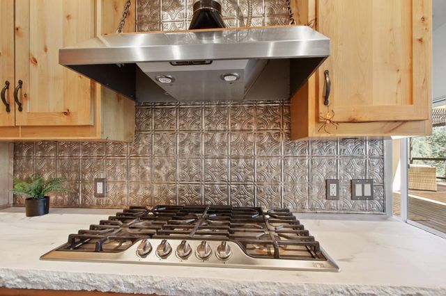 5025 Lafaille Ln, Greenwood, CA 95635