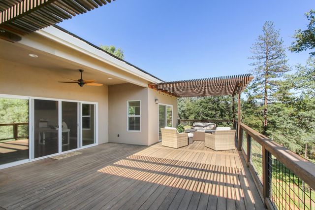 5025 Lafaille Ln, Greenwood, CA 95635