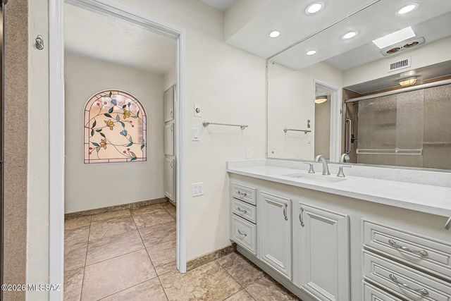 6462 N Val Dosta Drive, Tucson, AZ 85718