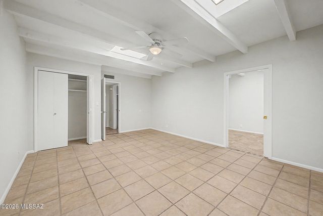 6462 N Val Dosta Drive, Tucson, AZ 85718