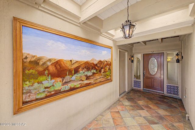 6462 N Val Dosta Drive, Tucson, AZ 85718