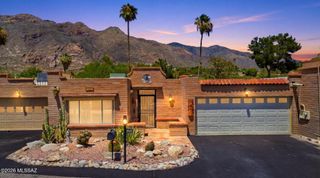 6462 N Val Dosta Drive, Tucson, AZ 85718