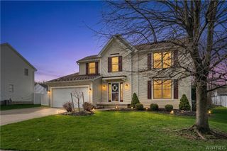 3494 Parkwood Common, Hamburg, NY 14075