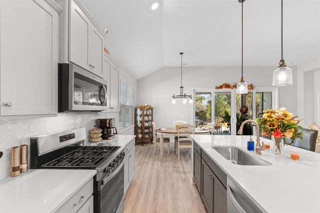 1118 Barrington Way, Conway, SC 29526