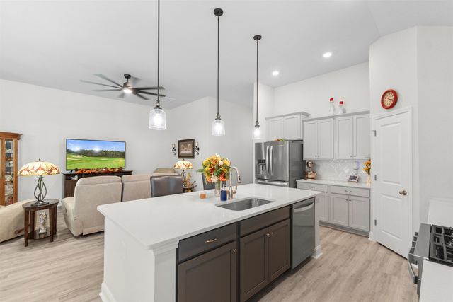 1118 Barrington Way, Conway, SC 29526