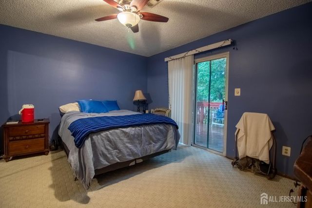 16 Nicholas Court, Spotswood, NJ 08884